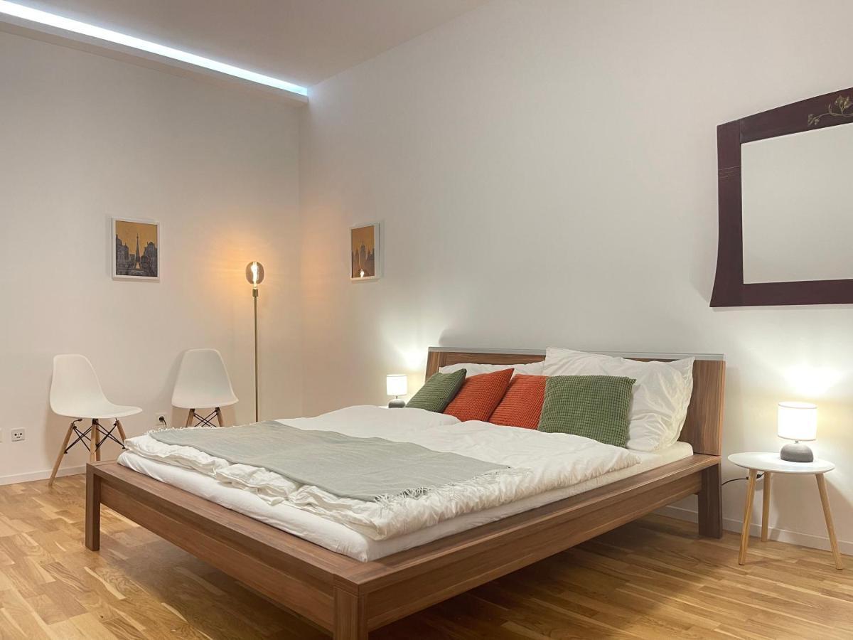 Big Apartment Vienna Esterno foto